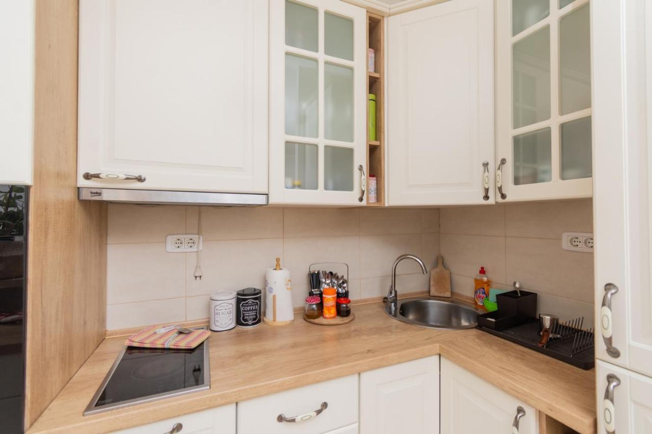 Lux City Apartment With Parking Podgoriçe Dış mekan fotoğraf