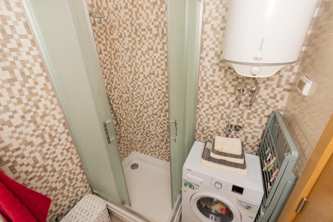 Lux City Apartment With Parking Podgoriçe Dış mekan fotoğraf